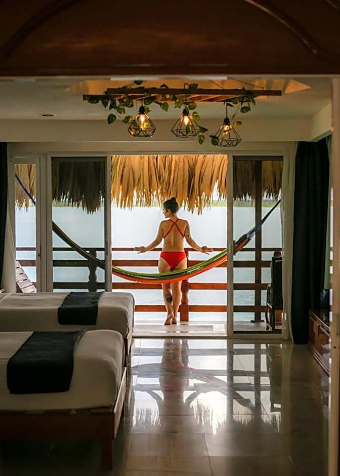 Seven Blue House Village & Lodge