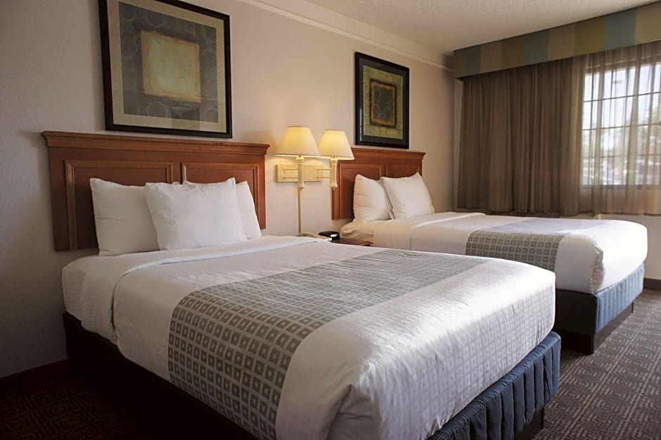 La Quinta Inn by Wyndham Albuquerque Airport