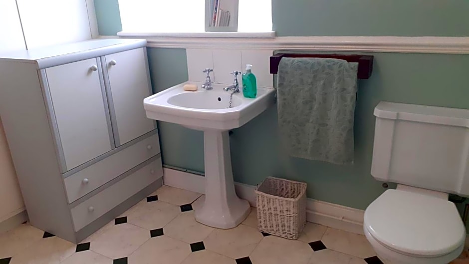 Kingsway Bed & Breakfast