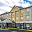 Dubuque Inn & Suites