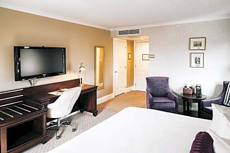 King Room - Non-Smoking