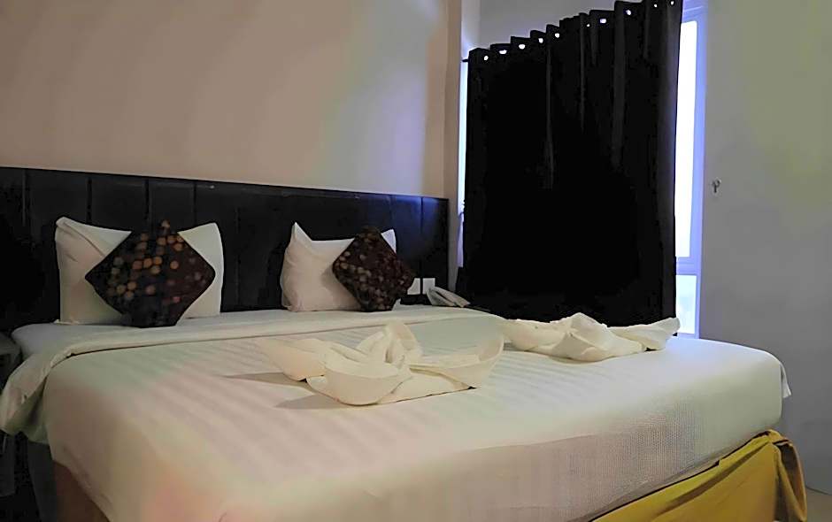 Splash Hotel