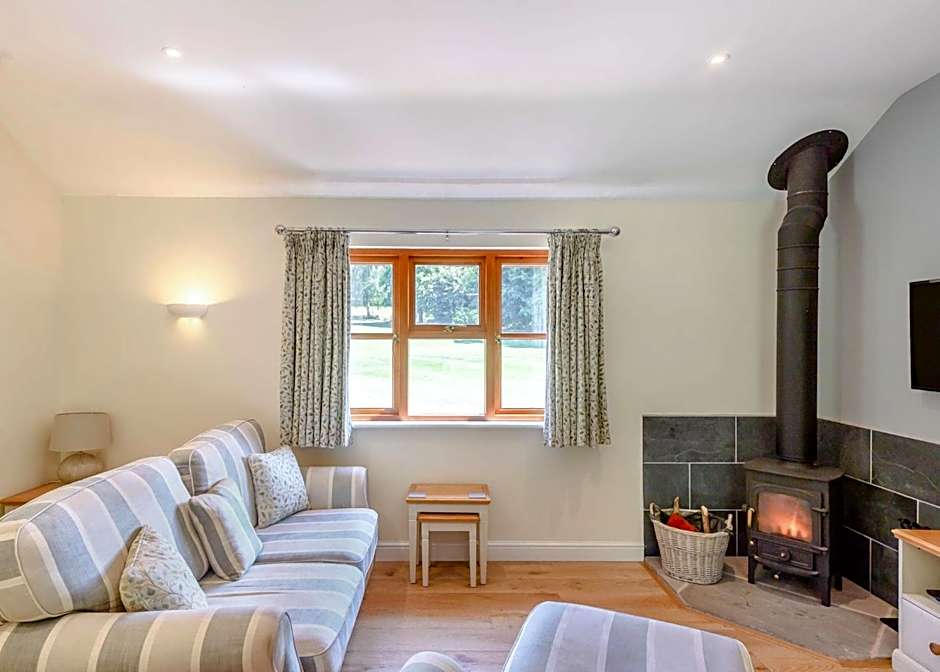 Ford Farm Lodges