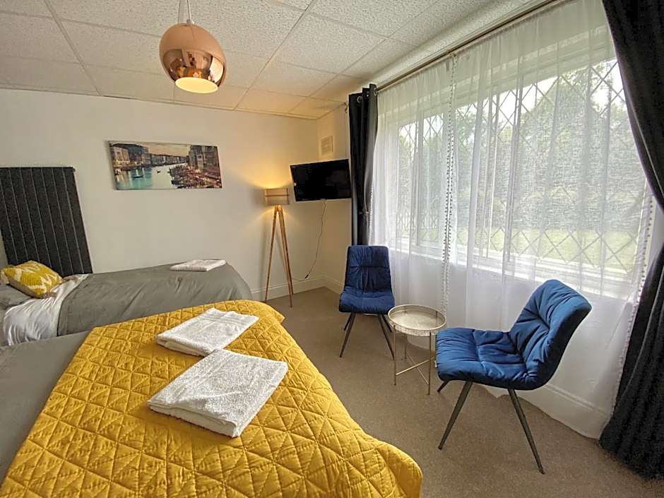 Charde Guest House