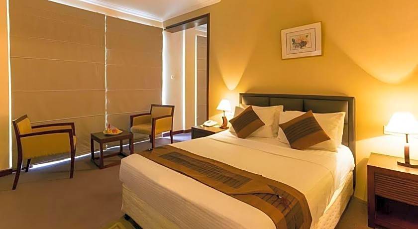 Devon Hotel