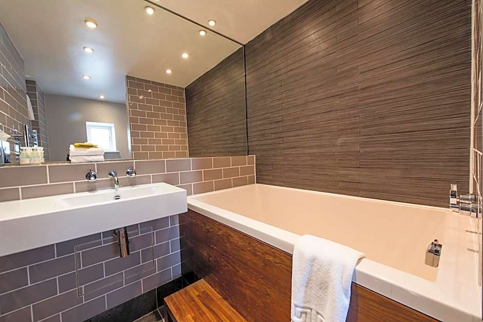 The Colonnade London