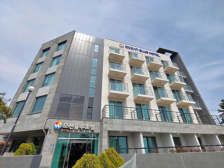 Jungmun Oceanblue Hotel