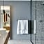 Clouds Wine And Guest Estate