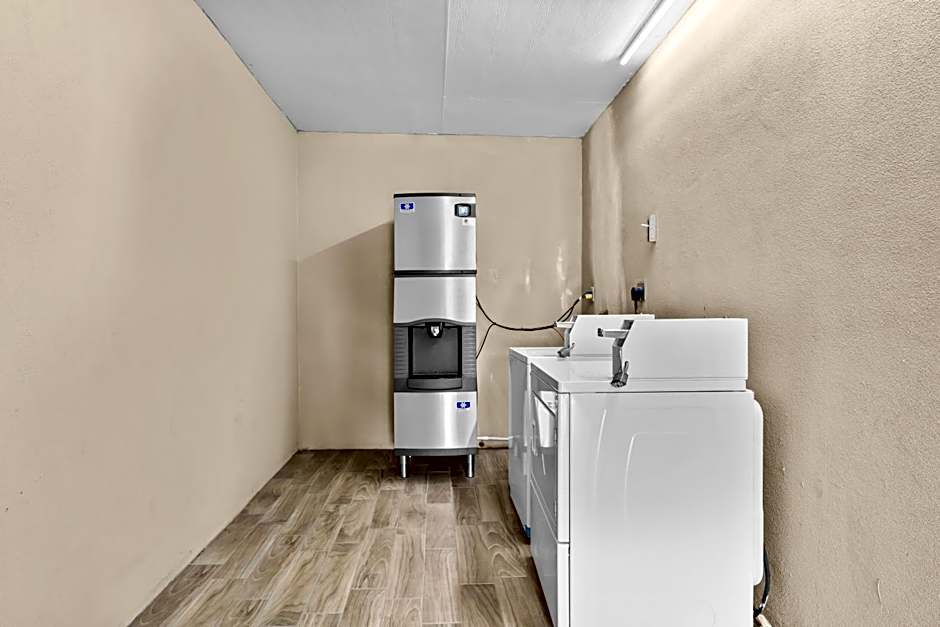 Executive Inn & Suites Magnolia