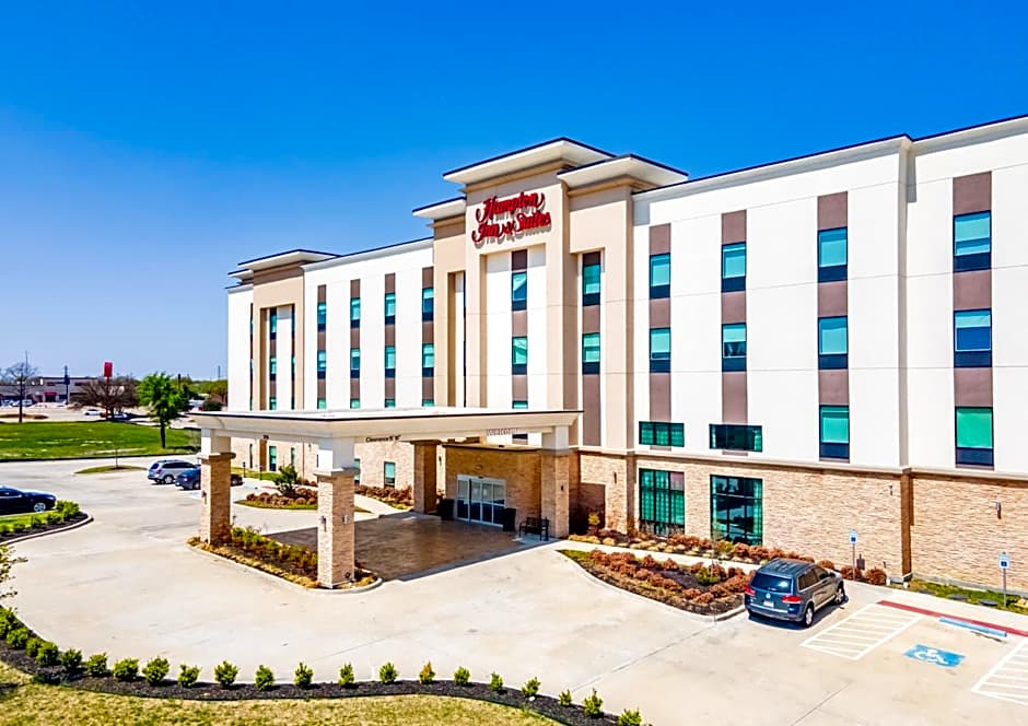Hampton Inn By Hilton and Suites Dallas/Plano Central