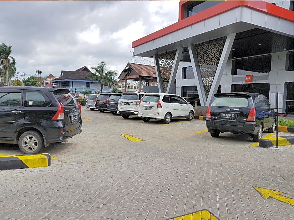 ibis Pontianak City Center