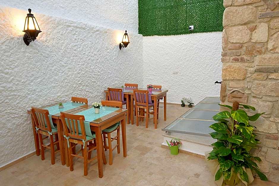 Brothers Cesme Boutique Hotel