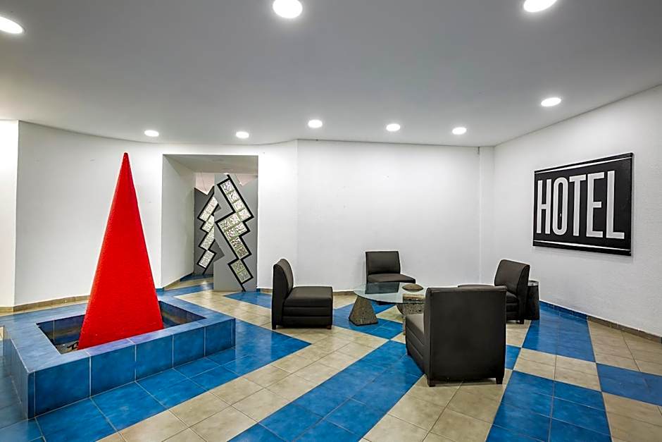 Capital O Hotel Casa Blanca, Morelia