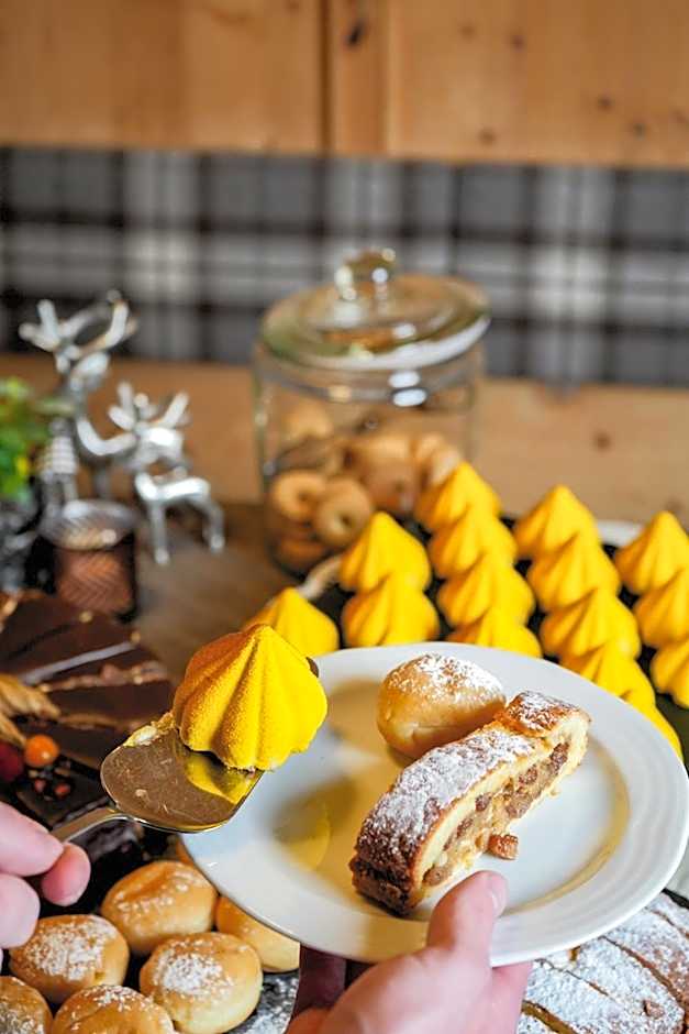 Hotel Touring Dolomites