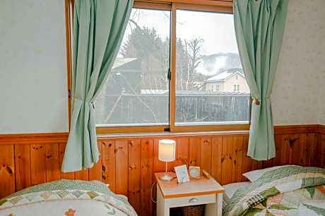 Quadruple Room (Self Check-In)