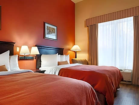 Deluxe Queen Room with Two Queen Beds - Non-Smoking