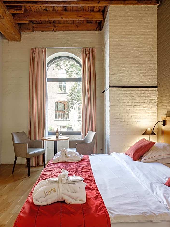 Ghent River Hotel