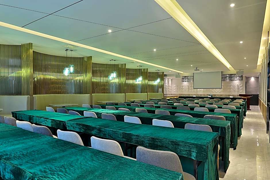 Orange Hotel - Nanjing South Railway Station Baijiahu