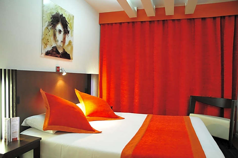 Hotel Europole