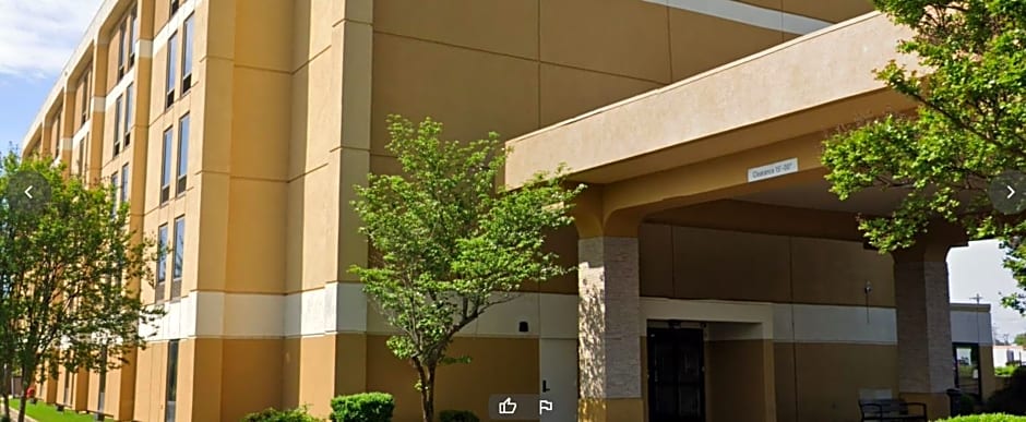 Sleep Inn & Suites
