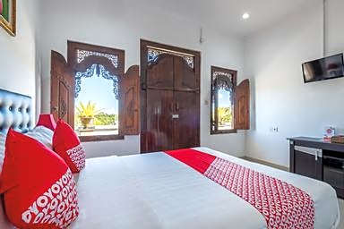 RedDoorz @ Uluwatu Suites