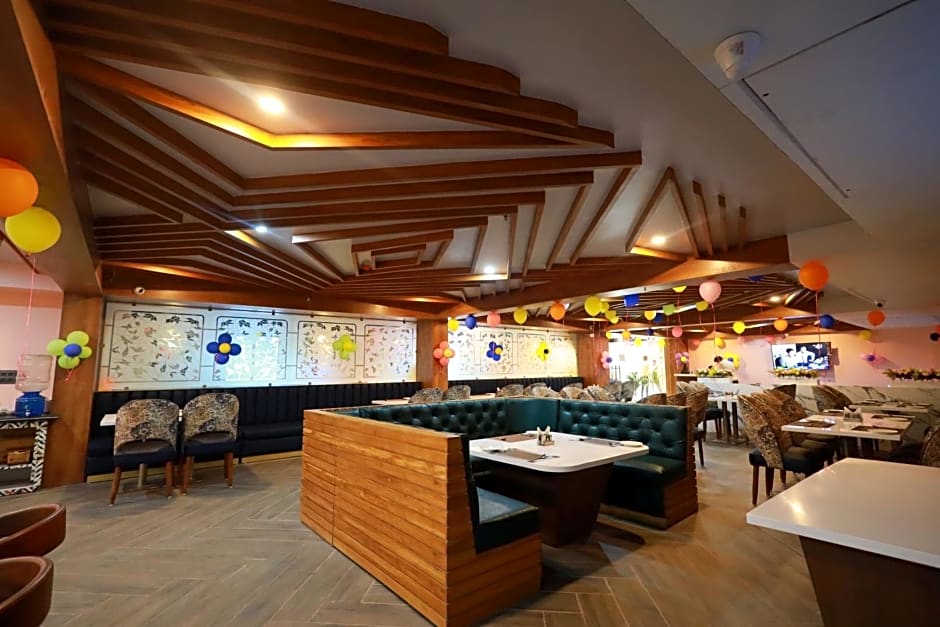 LUXUS INN DHANBAD 
