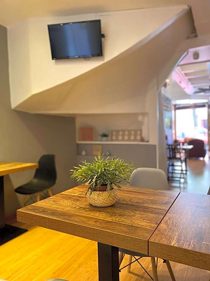 Lyo Hôtel - Centre Lyon Perrache