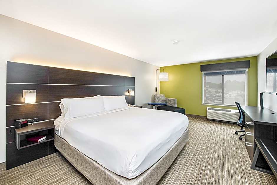 Holiday Inn Express - Delafield By IHG