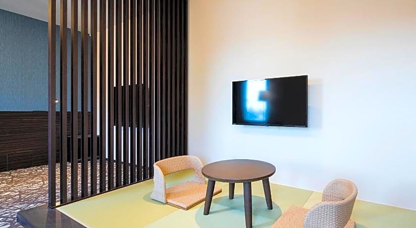 Wires Hotel Shinagawa Seaside