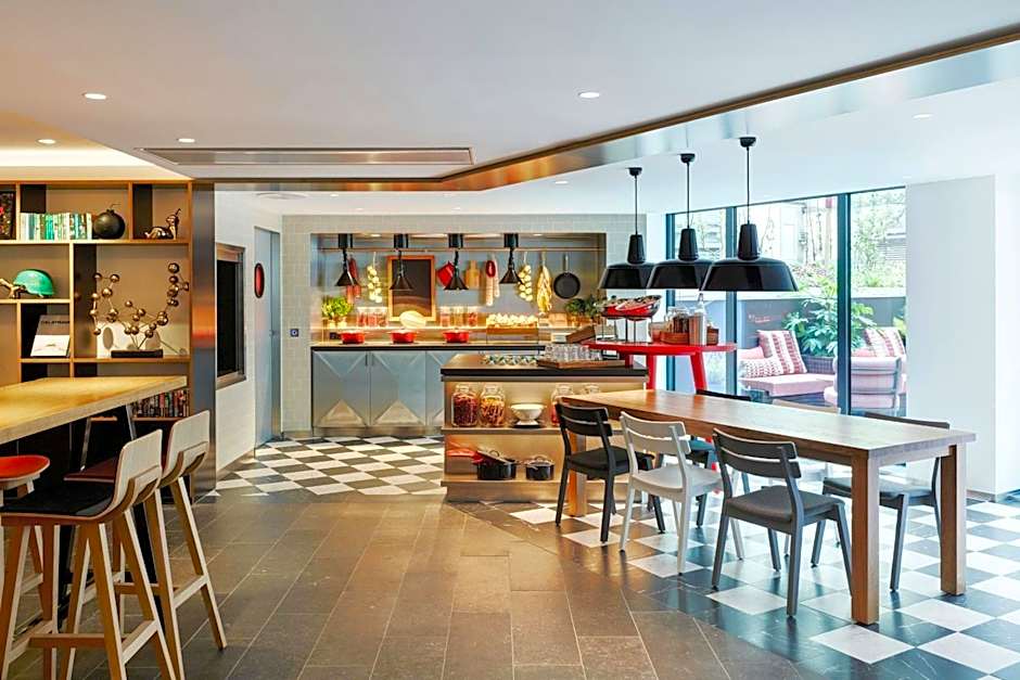 citizenM Paris Champs-Élysées