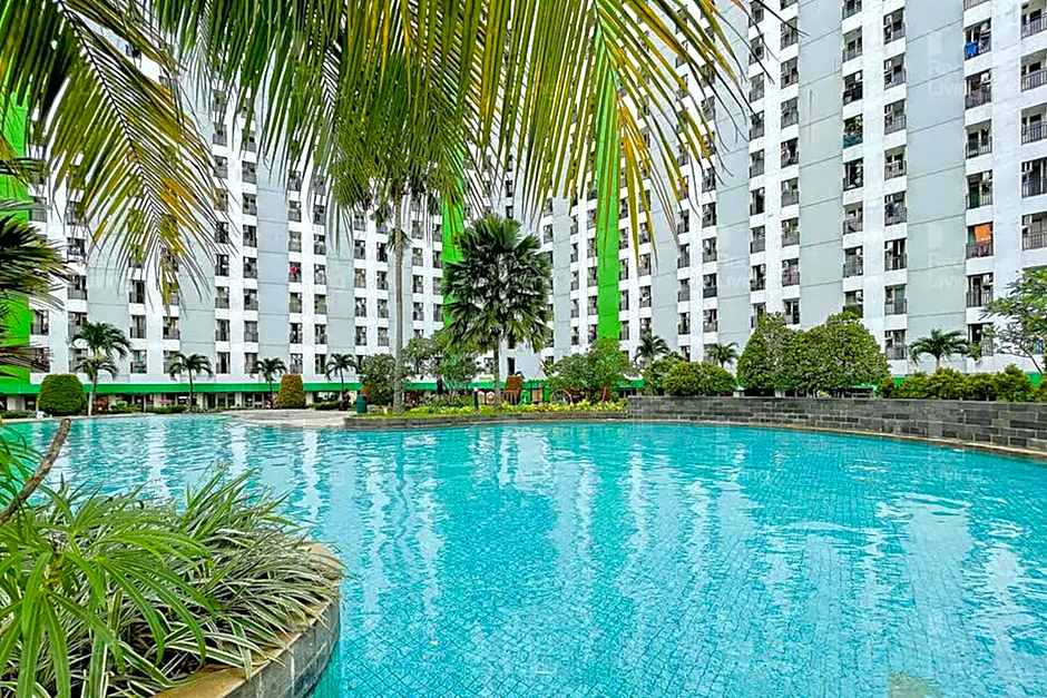 RedLiving Apartemen Green Lake View Ciputat - Farida Property 1 Tower E