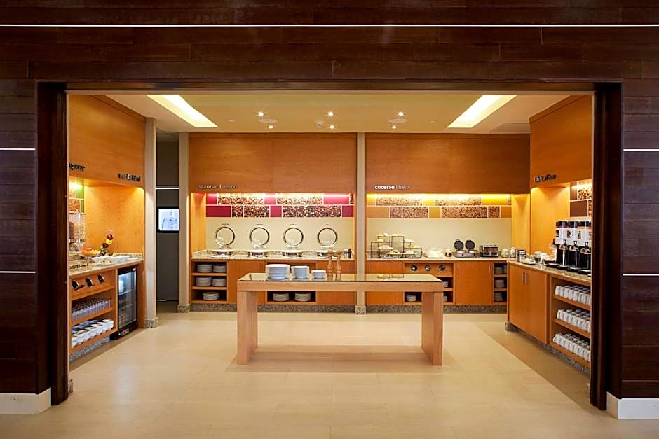 Hampton Inn By Hilton Silao Aeropuerto