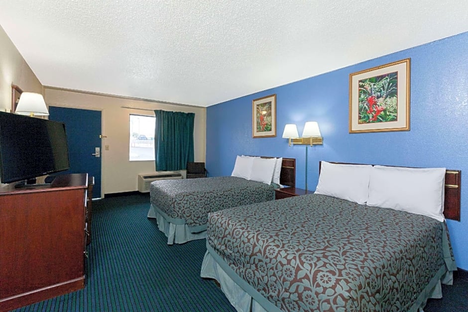 Days Inn by Wyndham Oklahoma City Fairground