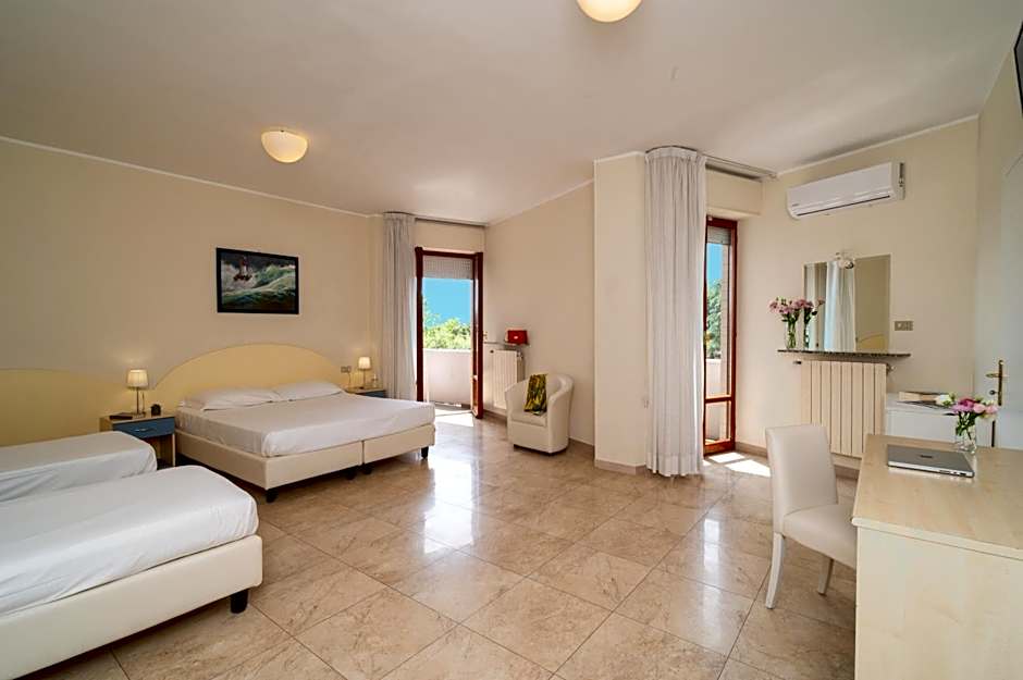 Hotel Riviera