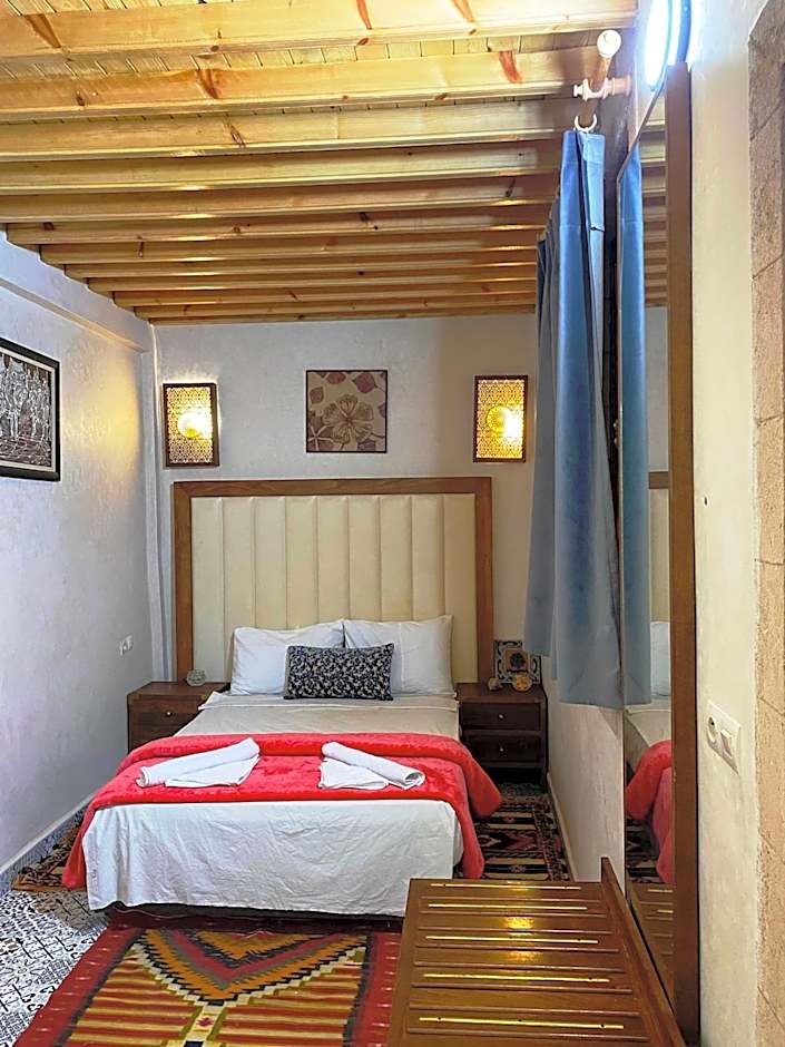 RIAD Tamazouzt