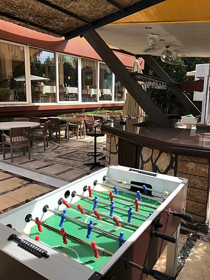 Blue Yacht Marina Apart Hotel