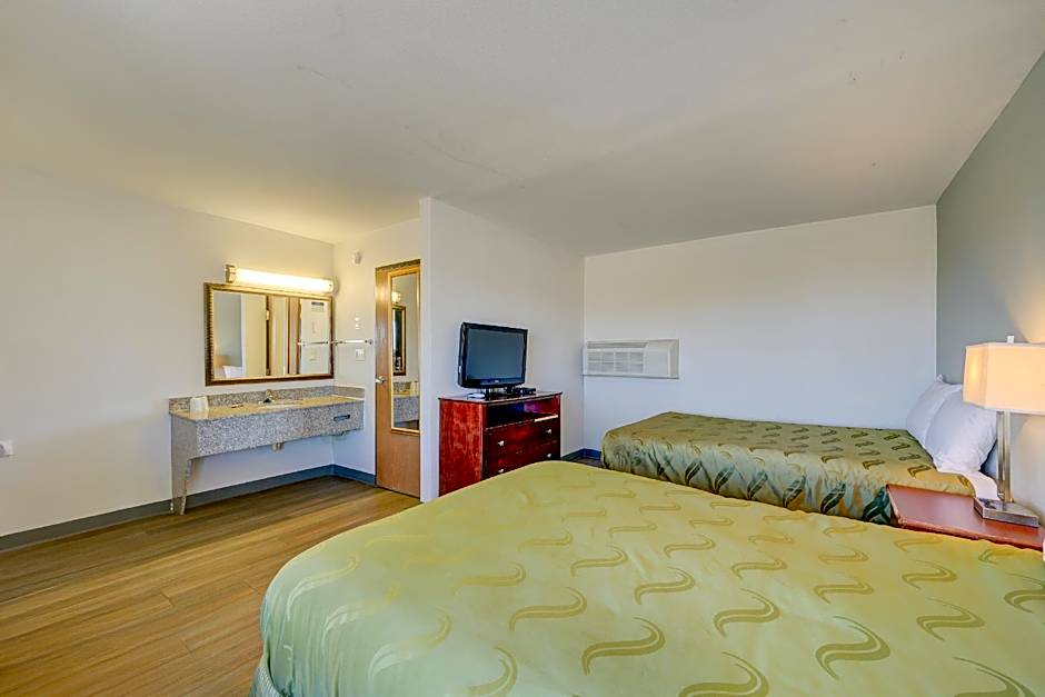 Capital O Travelers Inn Lawton Fort Sill