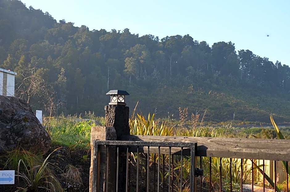 Tongariro Springs Boutique B&B