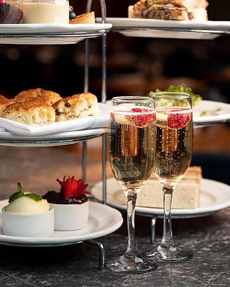 Crowne Plaza Gerrards Cross By IHG