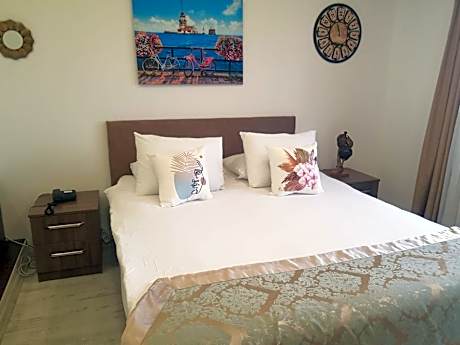 Queen Room with Sea View