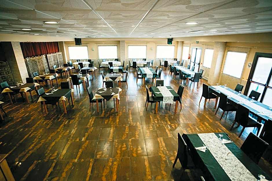 Hotel Villa De Cárcar