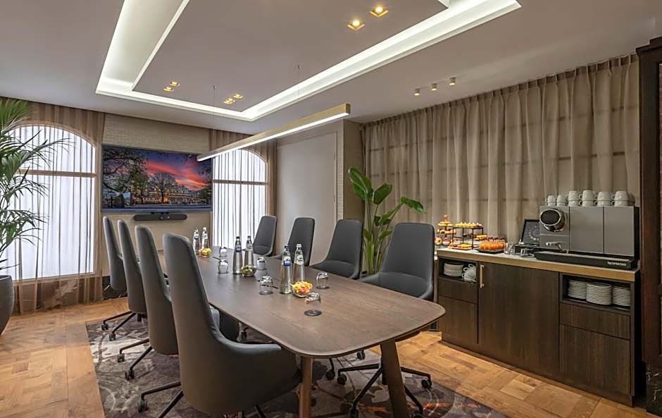 Clayton Hotel Amsterdam American