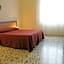 Hotel La Casa Del Pellegrino