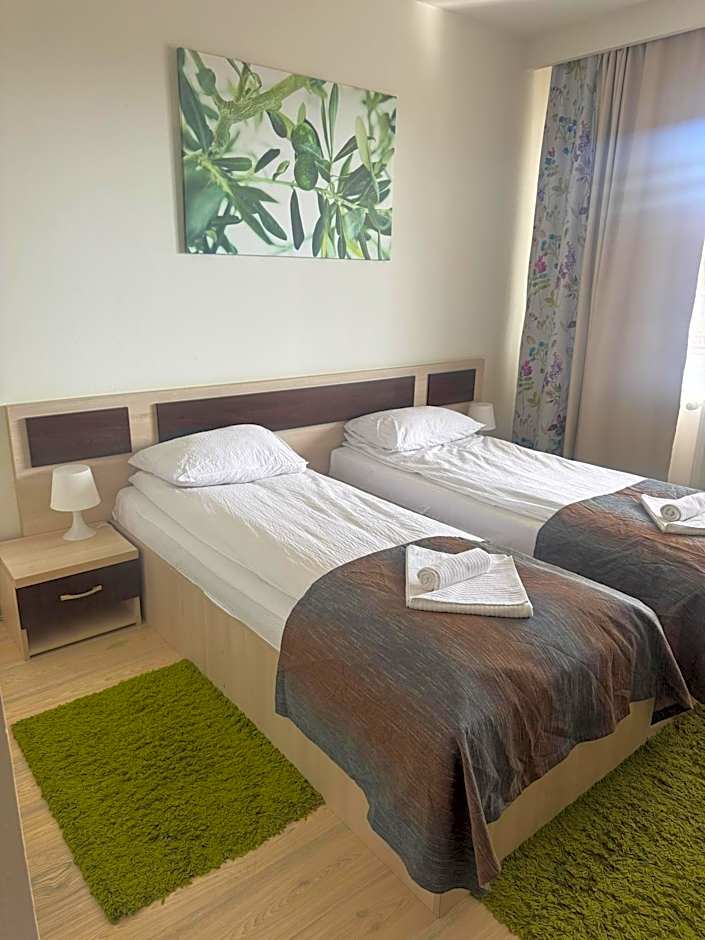 Pensiunea Carmen - Bikers Friendly Nest