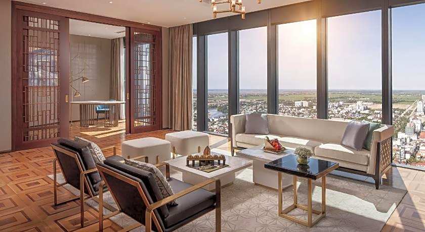 Vinpearl Hotel Hue