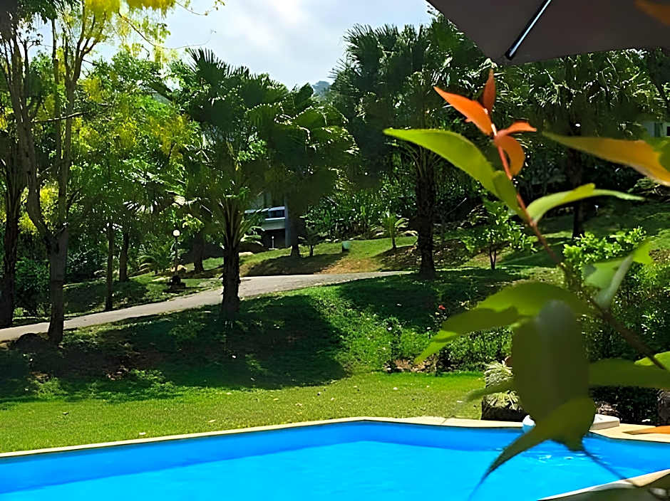 Khaolak Hillside Villa