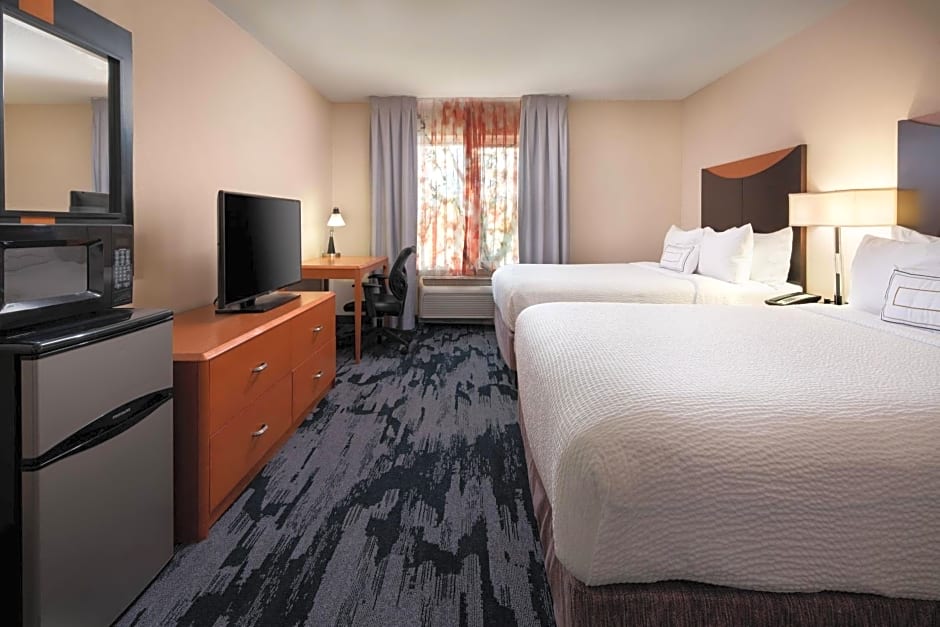 Fairfield Inn & Suites Redding