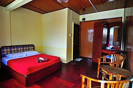 Superior Double or Twin Room with Garden View