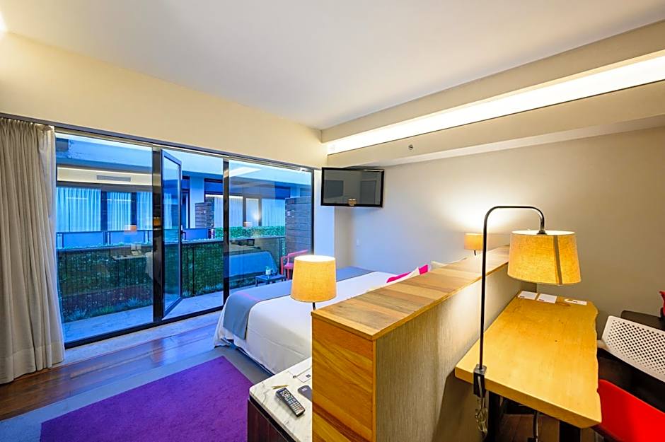 Las Suites Campos Eliseos