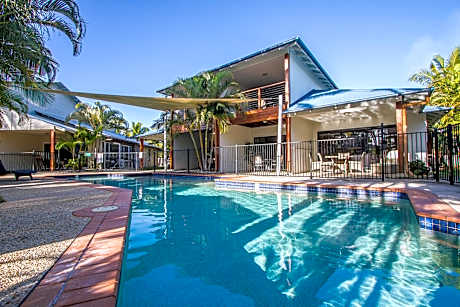 Edge on Beaches Agnes Waters 1770